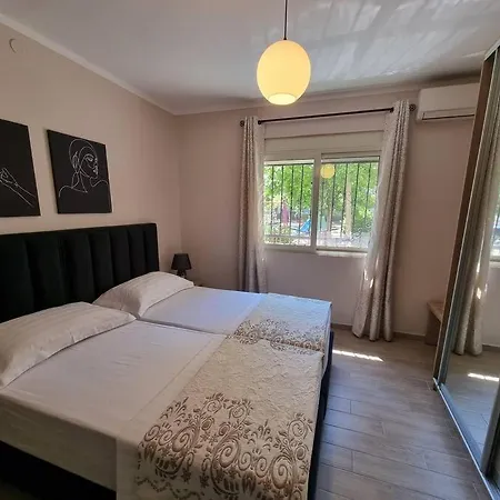 Apartmán Brian's In Tirana